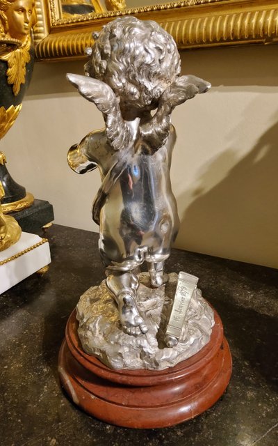 Scultura in bronzo argentato "Cupido" di Louis Kley, XIX secolo Base in marmo