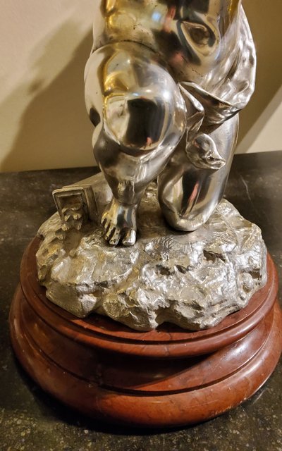 Scultura in bronzo argentato "Cupido" di Louis Kley, XIX secolo Base in marmo