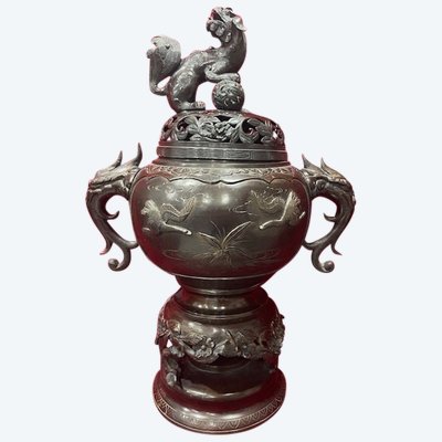 IMPOSANT BRULE PARFUM BRONZE CHINE