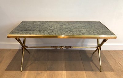 Table Basse De Style Néoclassique En Laiton Et Plateau De Marbre Dans Le Goût De Raymond Subes