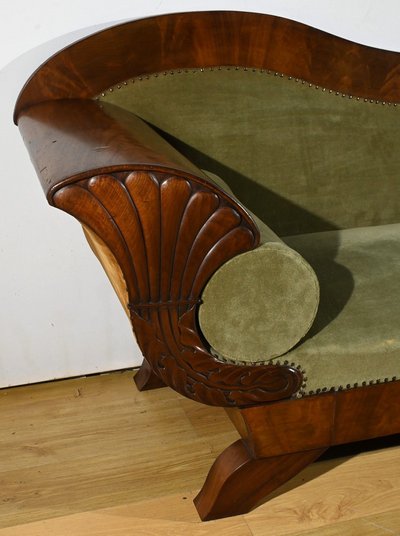 Canapé en Ronce d’Acajou, style Biedermeier – Fin XIXe