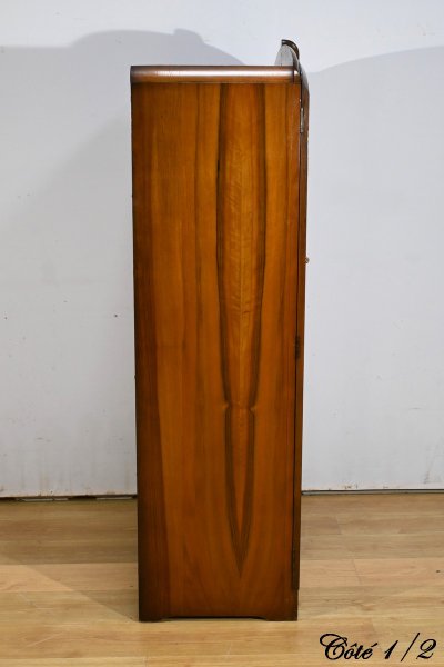 Piccolo armadio in noce, Art Déco, Walrose House, Inghilterra - 1940