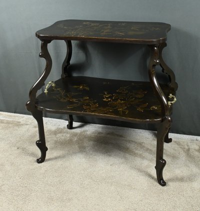 Table à Thé en Bois Laqué à Décors Asiatiques – Fin XIXe