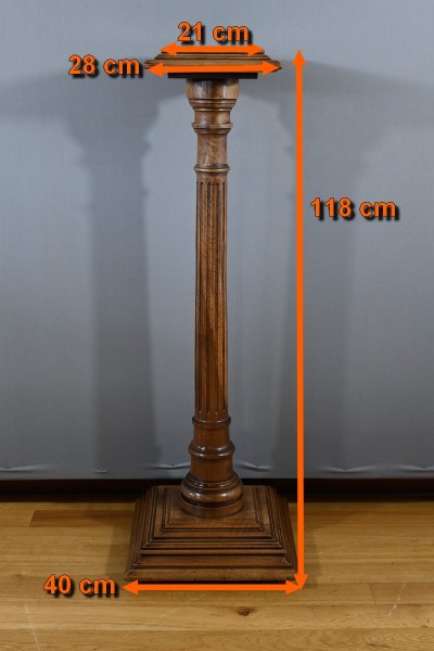 Colonne en Noyer, style Louis XVI – 1920