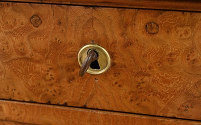 Petite Commode en Frêne – Fin XIXe