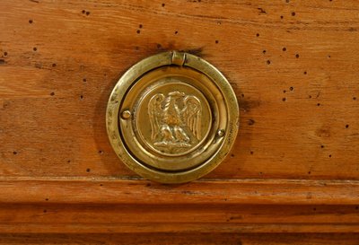 Piccolo comò in frassino, transizione Luigi XIV/Luigi XV – Fine del XVIII secolo