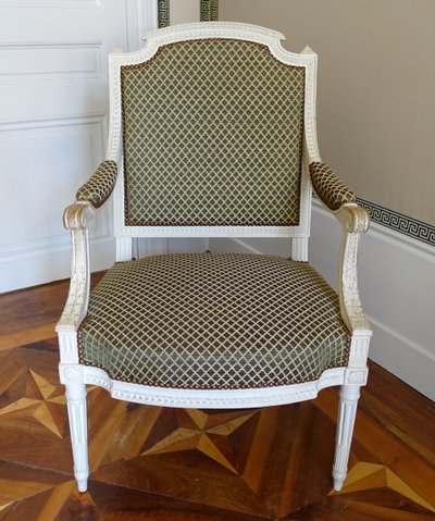 Fauteuil de bureau d'époque Louis XVI recouvert de crin de cheval attribué à Claude Séné