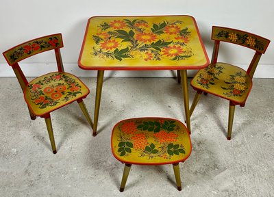 Soggiorno per bambini russo Khokhloma vintage 1960