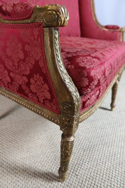 Salon en bois doré style Louis XVI