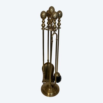 Nécessaire De Feu En Laiton De Style Néoclassique Aux Pommes De Pin. French work