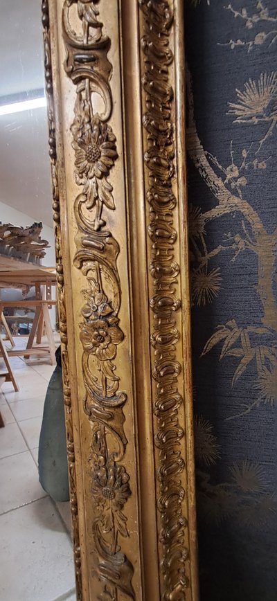 19th century mirror, ogive shape 148.5 x 83.5