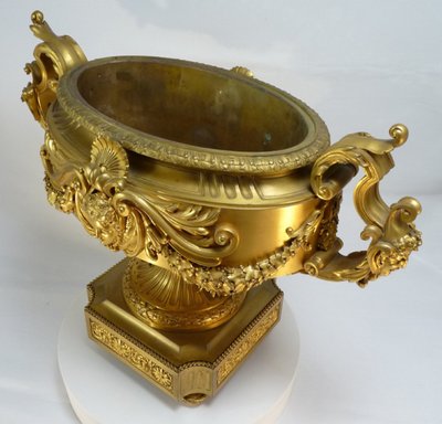 60CM Jardinière ou centre de table en bronze doré signé Barbedienne