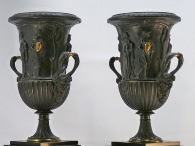 Paire de vases à l'antique en bronze XIXe