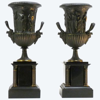 Paire de vases à l'antique en bronze XIXe
