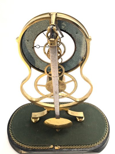 Schöne Skelettuhr aus dem 19. Jahrhundert, Modell "keyhole Frame".