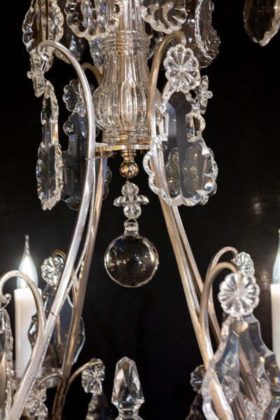 Signed by the Cristalleries de Baccarat, small silver-plated bronze and cut crystal cage chandelier