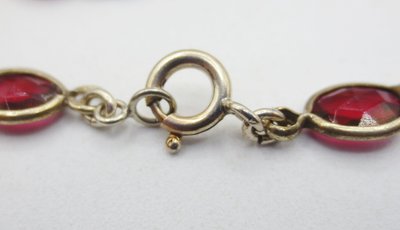Collier sautoir.  