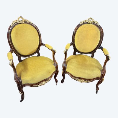 PAIR OF NAPOLEON III PERIOD ARMCHAIRS