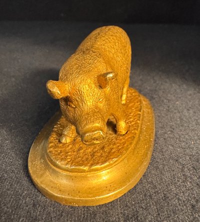 Vergoldete Bronze-Tierskulptur „Schwein“, spätes 19. Jahrhundert