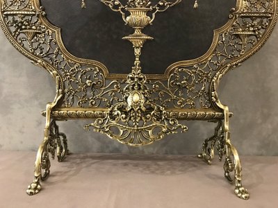 Beautiful 19th century bronze fireplace screen
