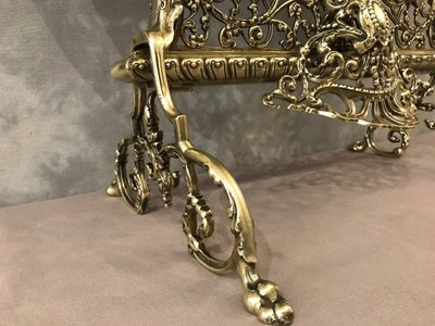 Beautiful 19th century bronze fireplace screen