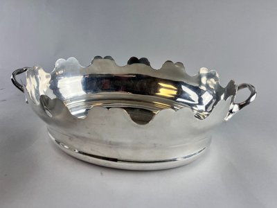 Silver metal glass cooler/planter