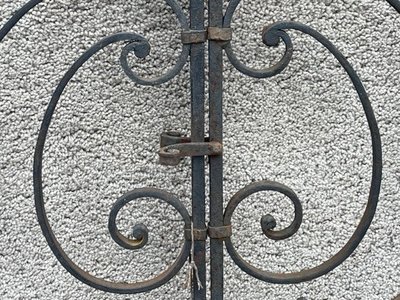 Coppia di porte in ferro battuto