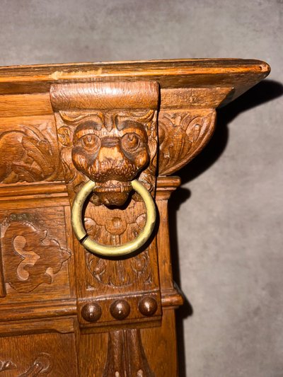 Sitzbank mit Stauraum