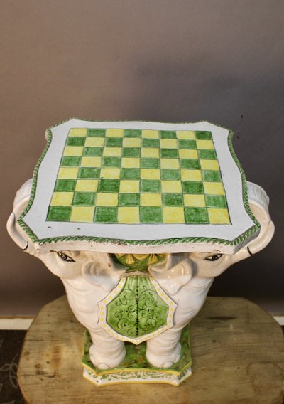 Sella a scacchi in ceramica Double Elephant