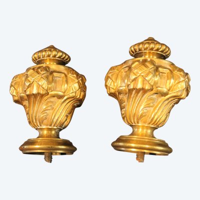 Paire de portes embrasses à rideaux en bronze de style Louis XVI époque 19ème