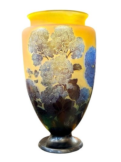 Emile Gallé Monumentale Jugendstil-Vase "Hortensien"