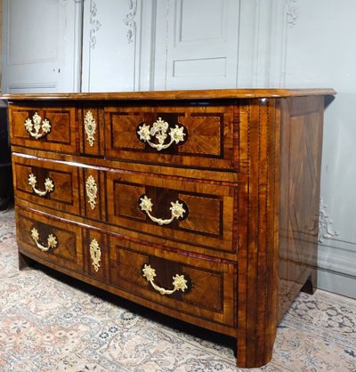 Commode Du Dauphiné d'époque Louis XIV