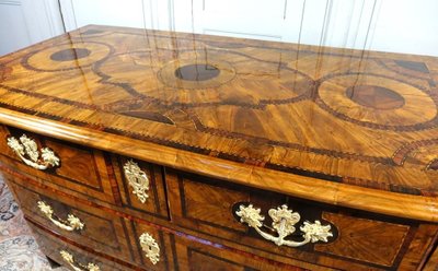 Commode Du Dauphiné d'époque Louis XIV