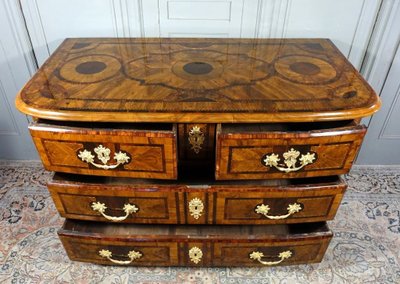 Commode Du Dauphiné d'époque Louis XIV