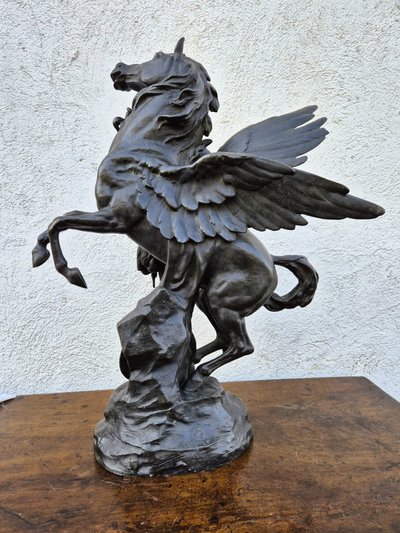E Picault, Persée ou la naissance de Pégase, Scultura firmata, fine XIX secolo