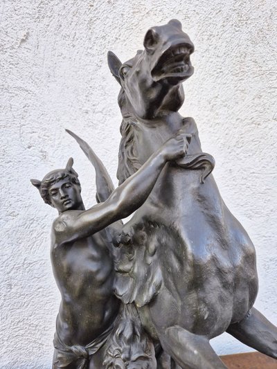E Picault, Persée ou la naissance de Pégase, Scultura firmata, fine XIX secolo