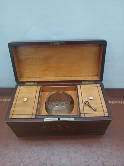 tea caddy
