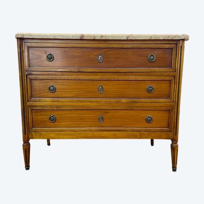 Commode de style Louis XVI