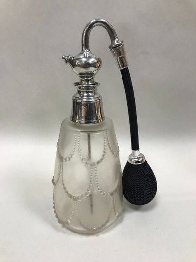 Vaporisateur à parfum R. LALIQUE