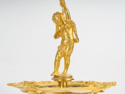 Coppia di candelieri in bronzo dorato e smalto cloisonné, fine XIX secolo