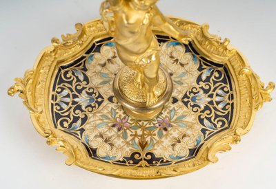 Coppia di candelieri in bronzo dorato e smalto cloisonné, fine XIX secolo