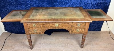 Bureau époque Louis Philippe En Ronce De Noyer Vers 1830