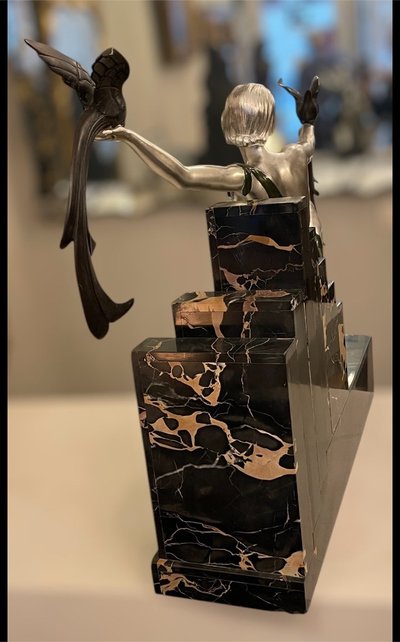 Scultura Uccelli del Paradiso, Bronzo Art Déco, Marmo Portor, Firmata G. Daverny