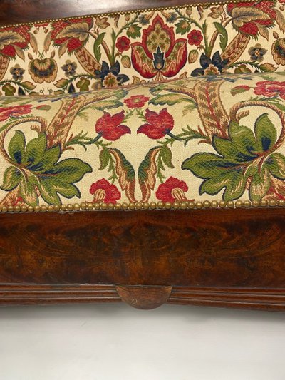 Divano in mogano del periodo Biedermeier 1820 circa