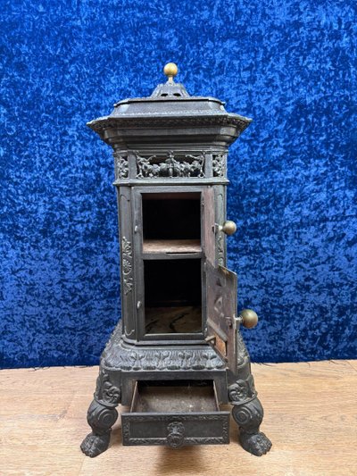 Cast Iron Stove Model Pagode From Varigney In Haute Saône