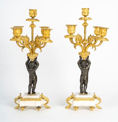 Une Garniture En Bronze Doré Et Marbre Blanc, 19th Century