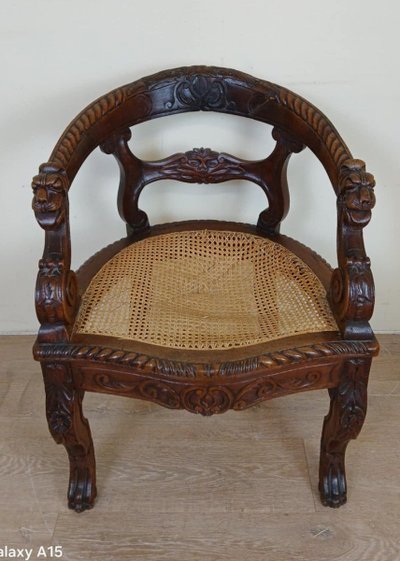 Fauteuil De Bureau Style Renaissance En Chêne Massif Vers 1850
