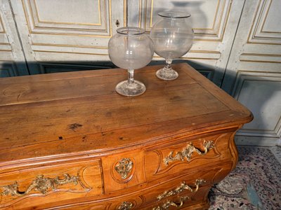 Cassettone Luigi XV del XVIII secolo