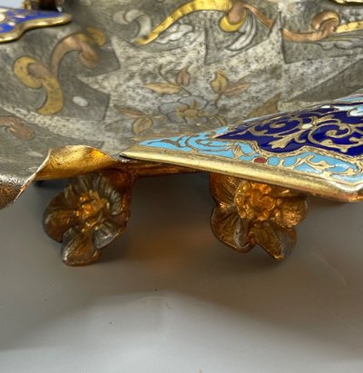 Taschenleerer Mit Emaille verziert XIX Jahrhundert