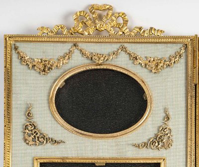 A Paravent Photo Frame, Late 19th Century